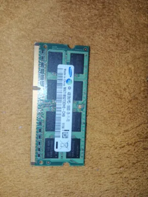 رام لابتوب 4 gb سامسونج بسرعة 1333ghz حط سعر وشيل ولايوجد توصيل