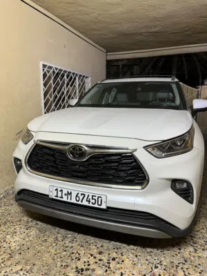 Used Toyota Highlander in Baghdad