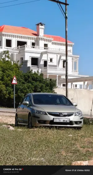 هوندا سيفيك 2008 محدثة 2010  ....