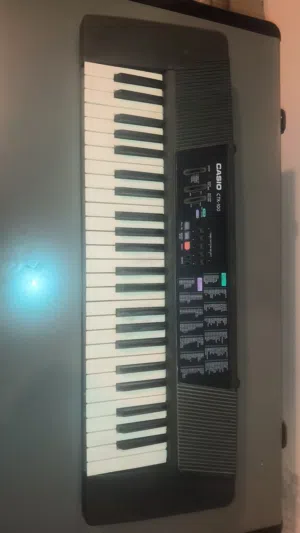 بيانو casio ctk-100 للبيع شغال ميه بالميه