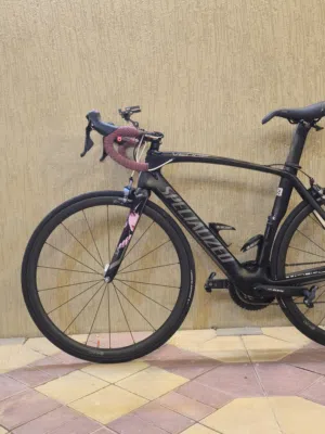 دراجة هوائية فول كاربون Specialized