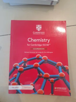 Cambridge IGCSE Chemistry course book fifth edition, digital access