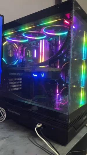 Pc مع الضمان استخدام اشهر فقط