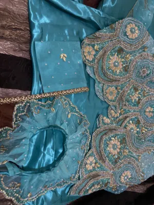بدلة صغيرة