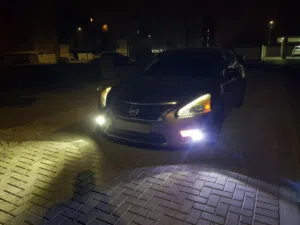 Nissan Altima 2013 S for sale in excellent condition, 4-cylinder fuel-efficient