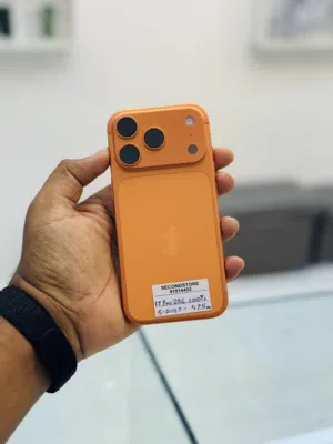 iPhone 17 pro 256 gb like new condition with 100% battery with warranty