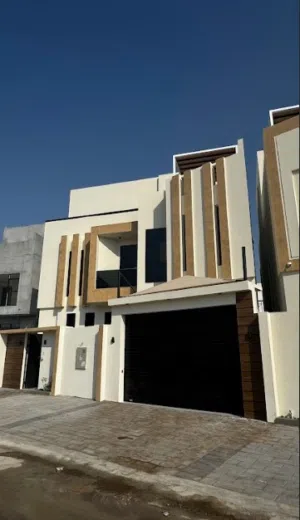 Luxury Villa for Sale in Al Khoud 7/فيلا فاخرة للبيع في الخوض السابعة