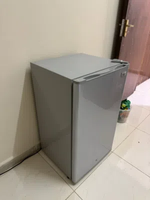 Small Ikon Refrigerator / fridge