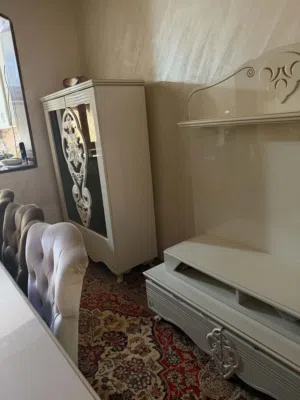 طاولة أكل للبيع