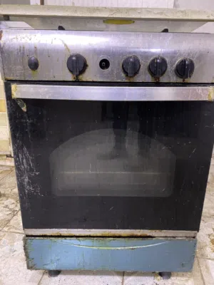 للبيع طباخه بحاله جيده
