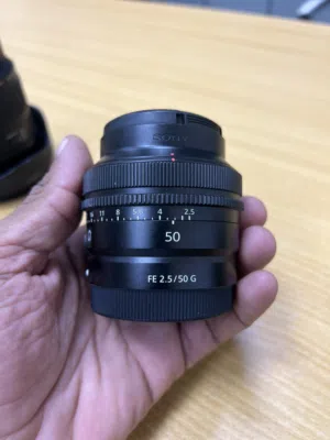عدسة sony lens (سوني 50mm