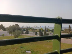 ارض سكنيه في طمينه