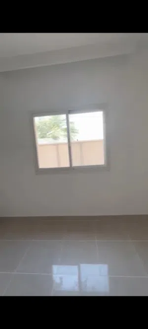 للايجار شقه 3 غرف نوم بالسره قطعه 3قط