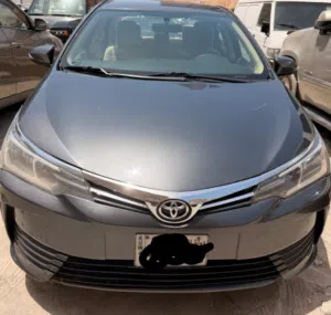 Used 2018 Toyota Corolla XLI Sedan GCC Specs with Front Sensors and Bluetooth