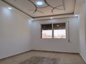 150 m2 3 Bedrooms Apartments for Sale in Zarqa Al Zarqa Al Jadeedeh