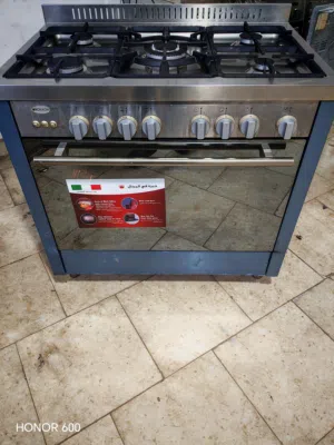 طباخ ريكسون ايطالي للبيع نضيف للتواصل و الاستفسار علي الرقم المواصفات تحت