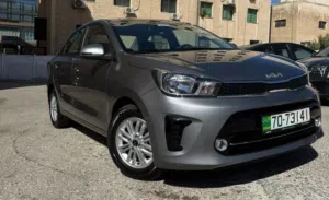 Sedan Kia in Amman