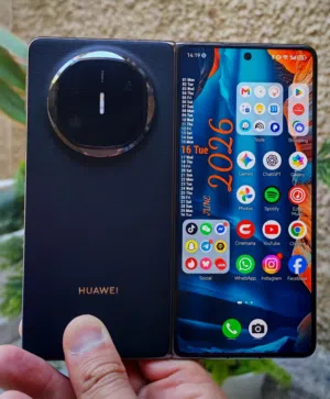 Huawei Mate X 512 GB in Baghdad