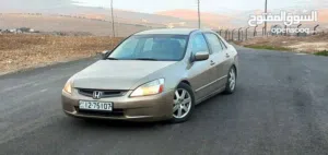 هوندا اكود 2003 بنزين وارد خليجي بحاله ممتازه
