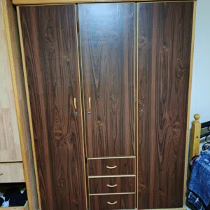 خزانة خشب زان اصلي