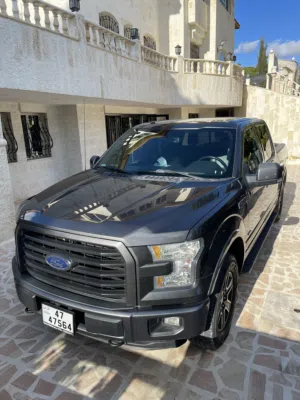 Ford F150 Xlt 2015 فحص كامل كلين تايتل ترخيص منخفض للبيع
