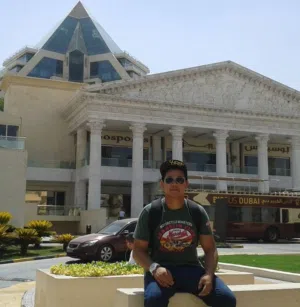 Michael Canlas 