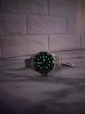 ساعة اصليه من شركه سكيمي ضد الماء حتى عمق 30متر محرك ياباني 