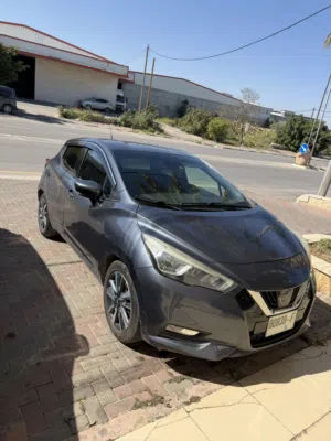 Nissan mikra 2017