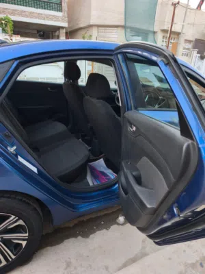 اكسنت امريكي 2019 رقم بغداد للبيع