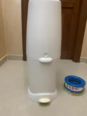 جهاز Diaper Genie الأصلي مع خرطوشة أكياس جديدة عدد 2 جهاز التخلص من الحفاضات Diaper Genie