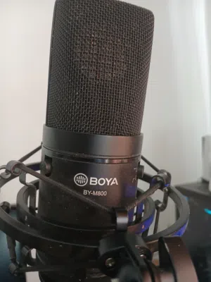 مايك نوع BOYS استخدام مره واحده