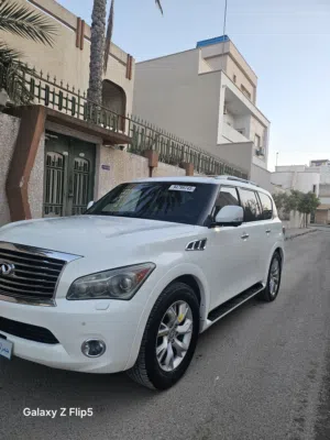 نيسان انفنتي 56