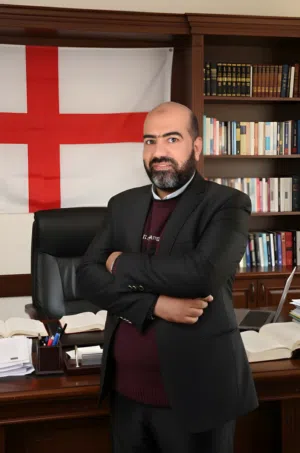 فرصة ذهبية لتعلم اللغة الإنجليزية من خلال دورة تدريبية مكثفة بدءاً من الحروف الأبجدية و أنت فى بيتك