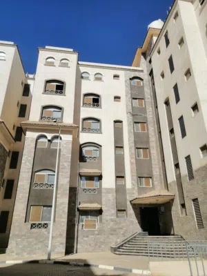 شقه للبيع داخل كمبوند النيابة الإدارية