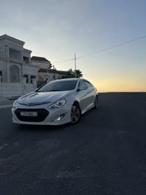 Used Hyundai Sonata in Amman