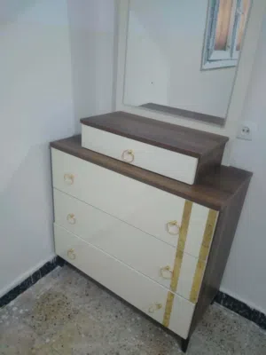 دار نوم استعمل نضيف توصل علي رقم  المكان الجبل الغربي العربان