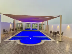 4 Bedrooms Chalet for Rent in Al Batinah Barka