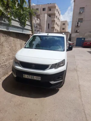 Used Peugeot Rifter in Ramallah and Al-Bireh
