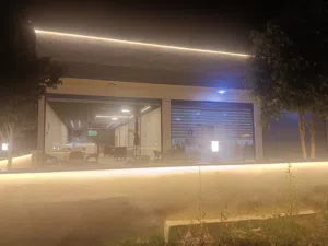 ملاحظة المعدات للبيع والعتبة وليس العقار والكافي شغال
