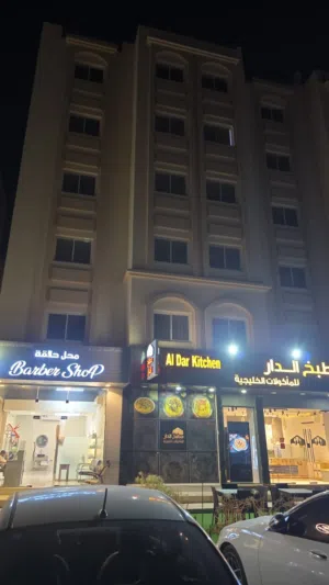 120 m2 2 Bedrooms Apartments for Rent in Muscat Al Khoud