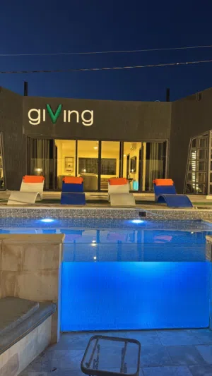 4 Bedrooms Chalet for Rent in Amman Airport Road - Manaseer Gs