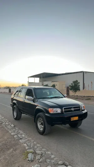 Used Nissan Pathfinder in Al Sharqiya
