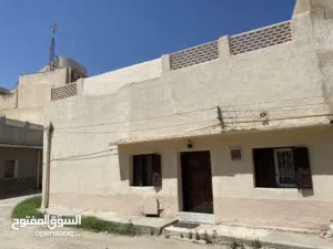 منزل لبيع بدايه سوق جمعه جزيره باب تاجوراء