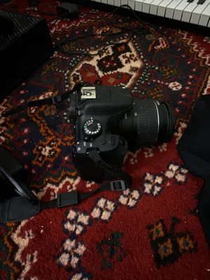 كاميرة كانون EOS1300D للبيع Canon