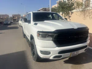 رام موديل 2020 محرك 8 سلندر ماشية 270 الف كيلومتر