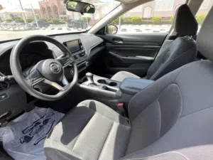 Used Nissan Altima in Dhofar