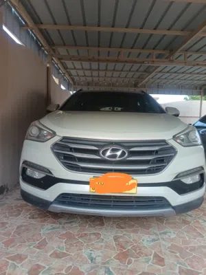 سيارة هيونداي سنتافي موديل 2015 خليجية مستعملة بحالة ممتازة