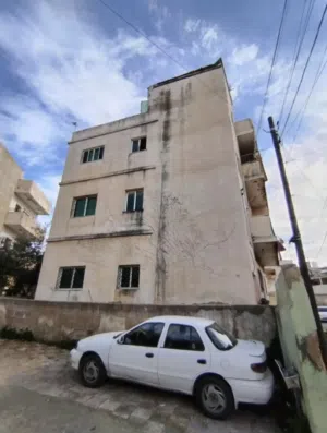 للبيع عمارة سكنية في السلط – الخندق