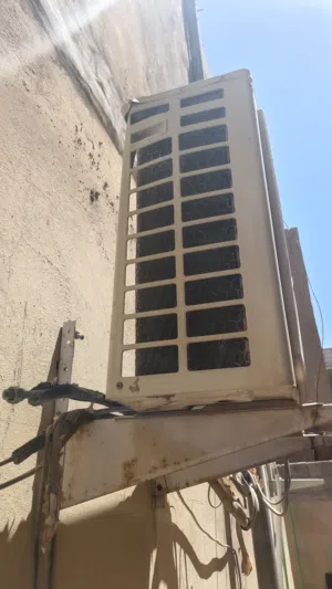 قطعه سبلت خارجية مستعلمه