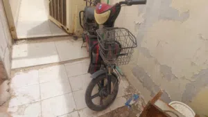 سكوتر كبير بتبديل مع سكوتر وحش